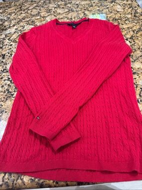 Tommy Hilfiger Women’s Red Cable-Knit V-Neck Sweater